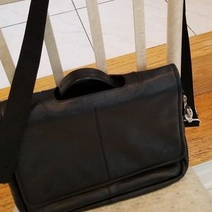 ILI New York leather briefcase iPad crossbody